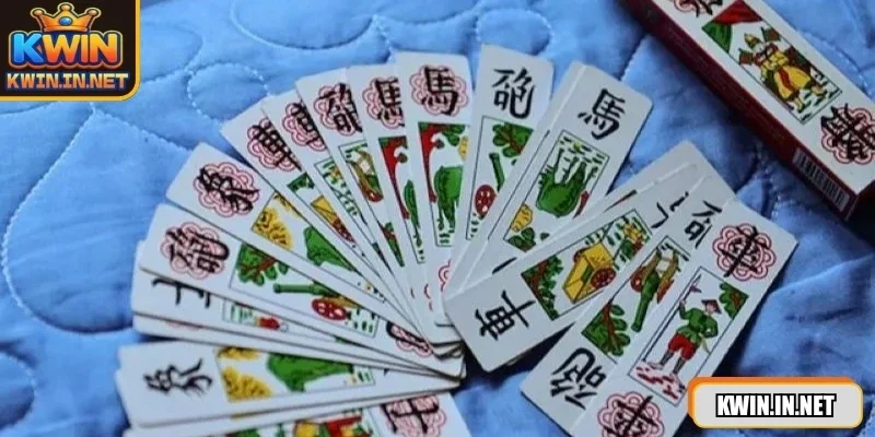 huong-dan-choi-bai-tam-cuc-luat-de-danh-game